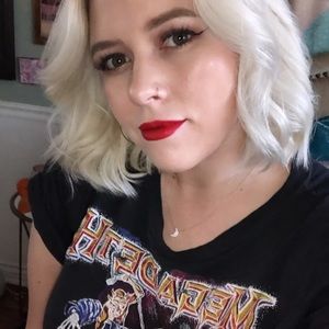 Meet your Posher, Hanah